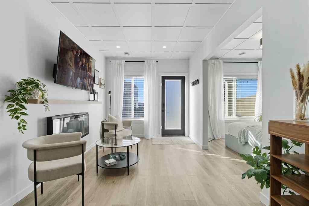 MLS® A2262181 - 220 Heritage Heights  in Heritage Hills Cochrane, Residential