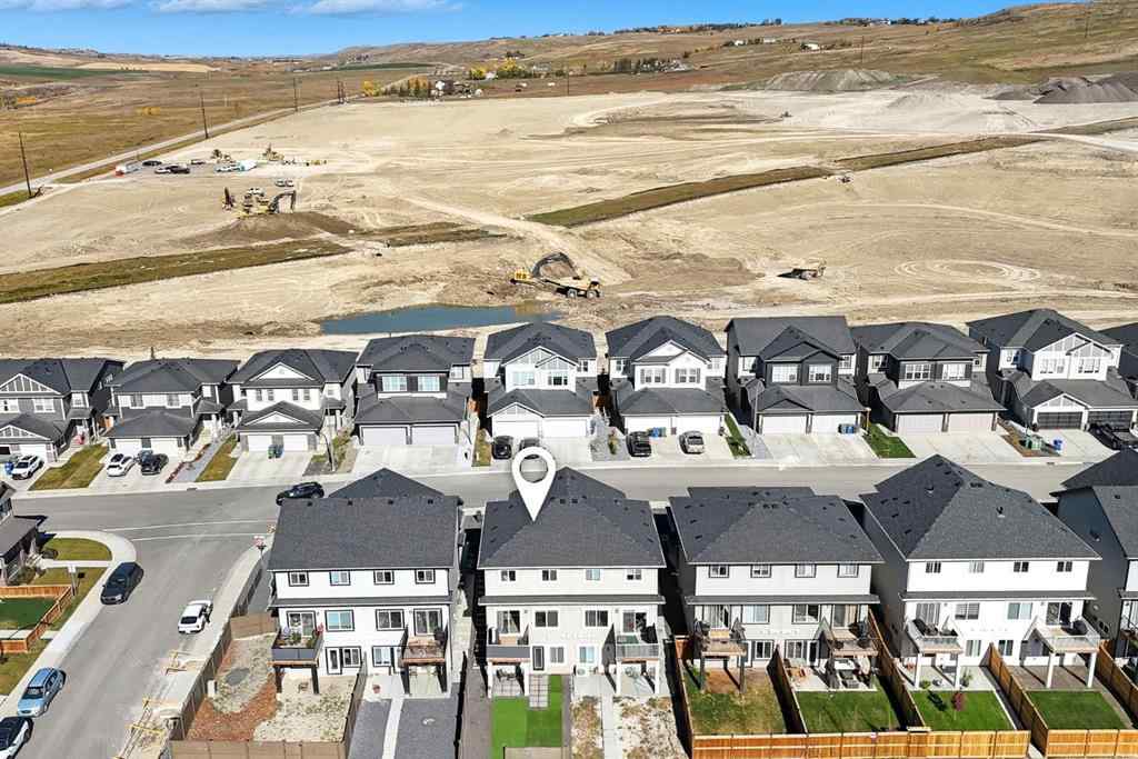 MLS® A2262181 - 220 Heritage Heights  in Heritage Hills Cochrane, Residential