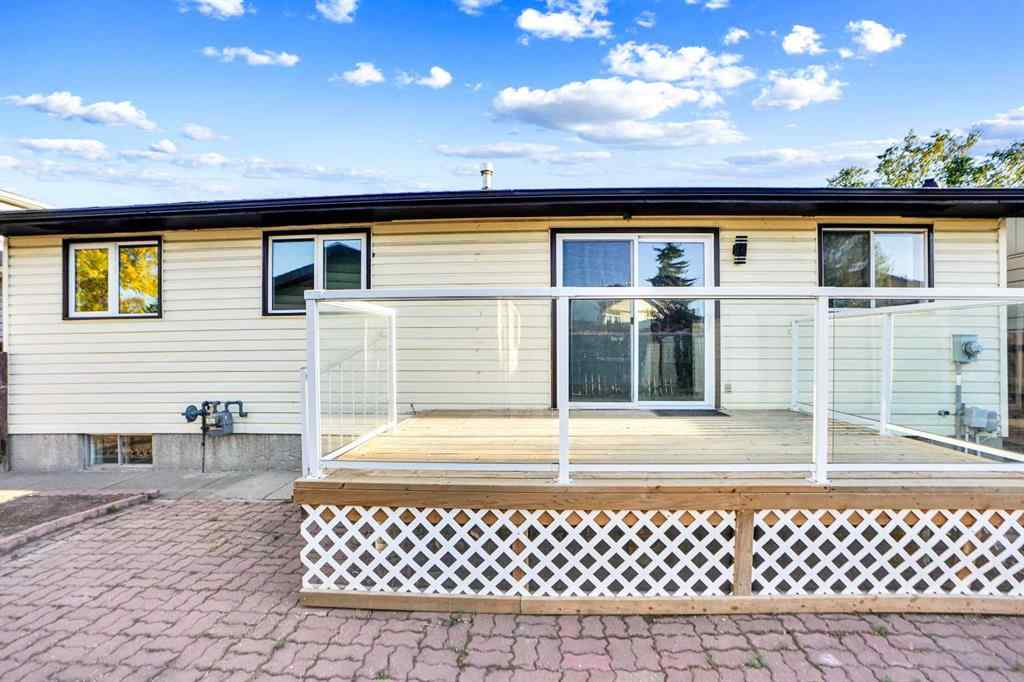 MLS® A2262182 - 20 Templemont Way NE in Temple Calgary, Residential