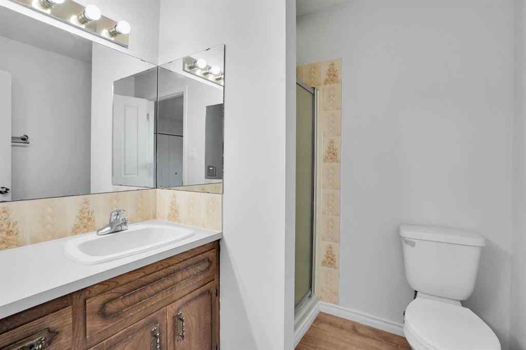 MLS® A2262182 - 20 Templemont Way NE in Temple Calgary, Residential