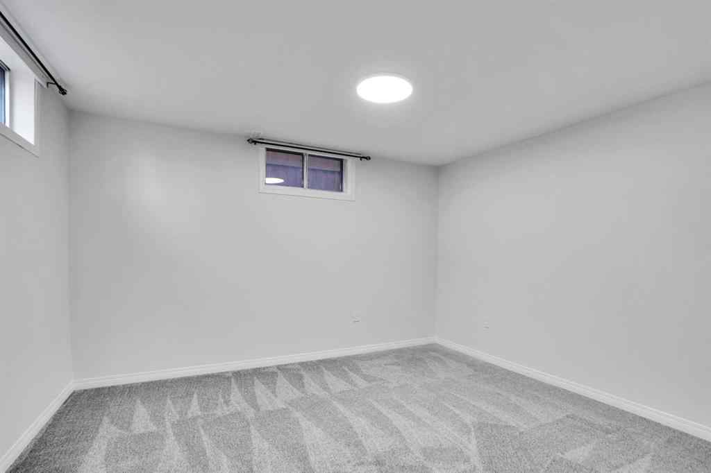 MLS® A2262182 - 20 Templemont Way NE in Temple Calgary, Residential