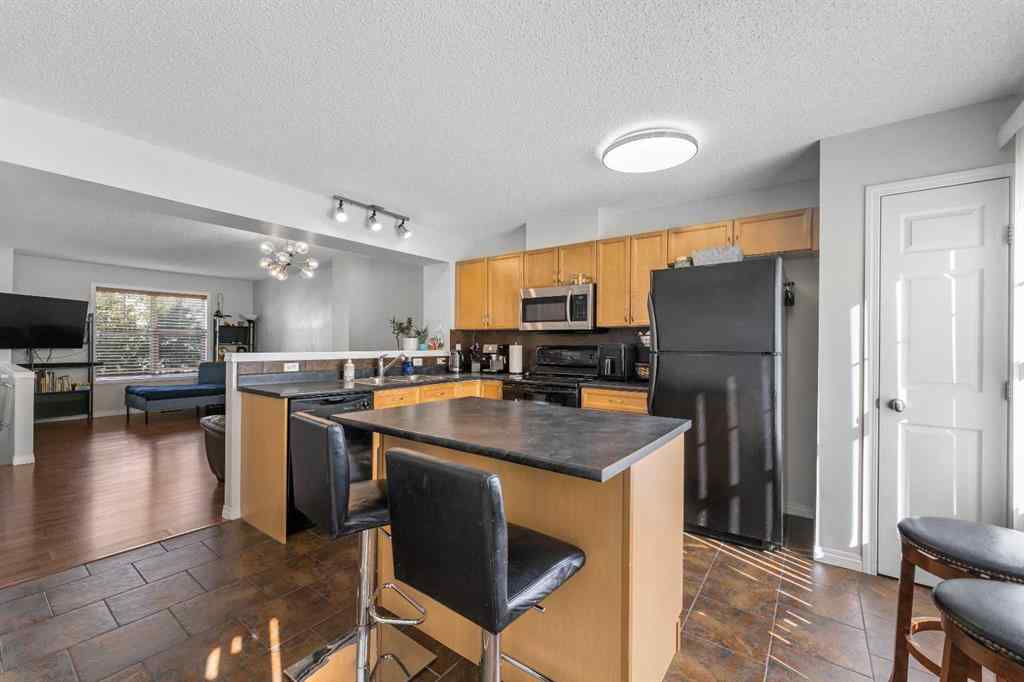 MLS® A2262183 - 3305 New Brighton Gardens SE in New Brighton Calgary, Residential