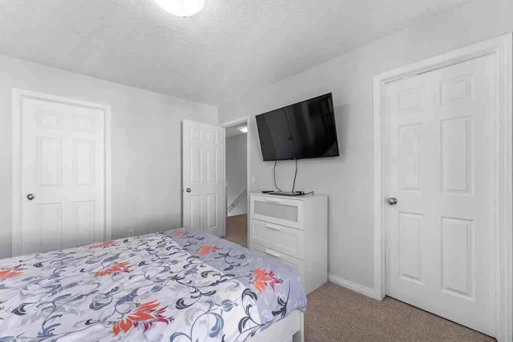 MLS® A2262183 - 3305 New Brighton Gardens SE in New Brighton Calgary, Residential