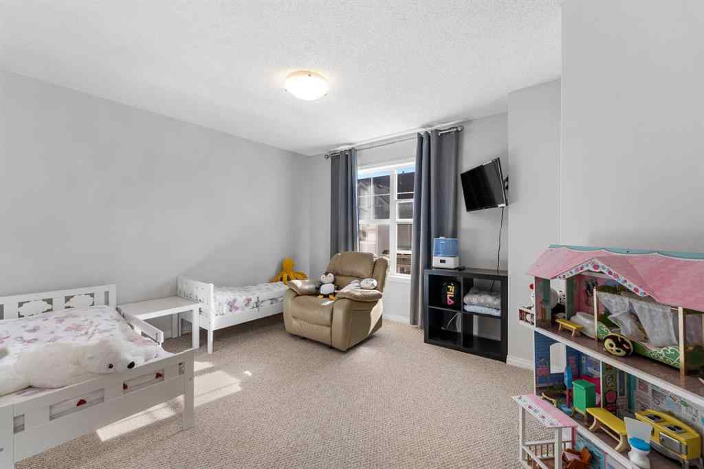 MLS® A2262183 - 3305 New Brighton Gardens SE in New Brighton Calgary, Residential