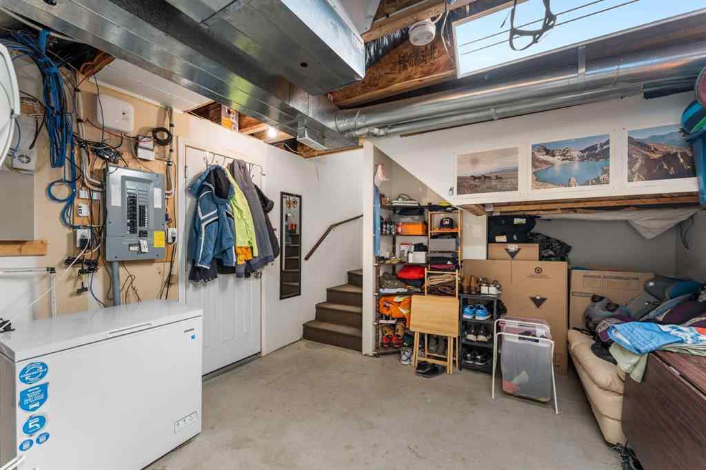 MLS® A2262183 - 3305 New Brighton Gardens SE in New Brighton Calgary, Residential