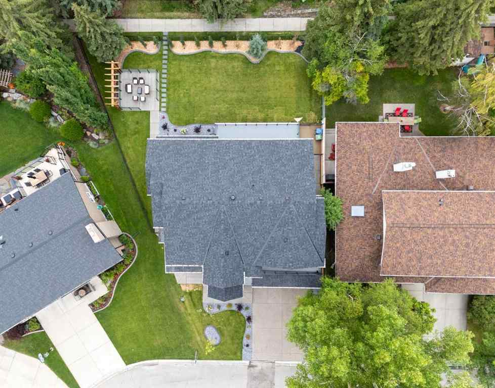 MLS® A2262185 - 12 Vardana Place NW in Varsity Calgary, Residential