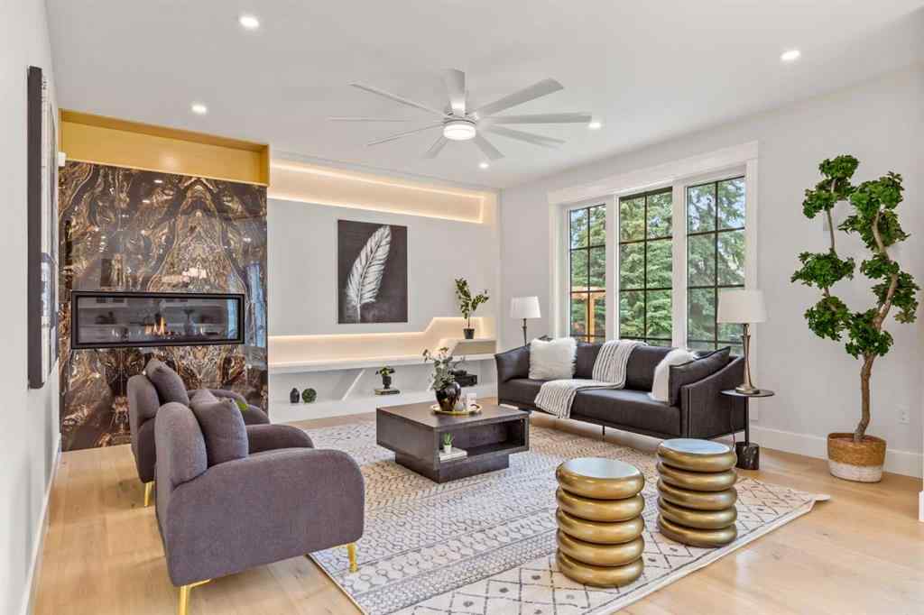 MLS® A2262185 - 12 Vardana Place NW in Varsity Calgary, Residential