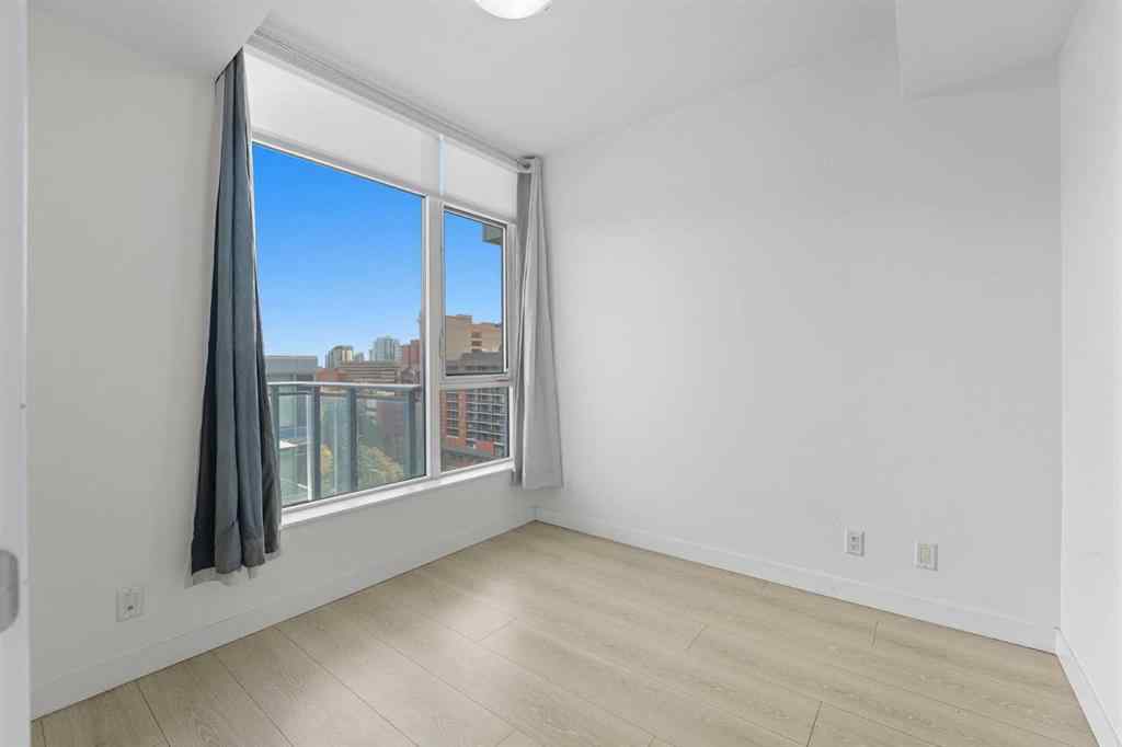 MLS® A2262186 - Unit #1007 108 Waterfront Court SW in Chinatown Calgary, Residential