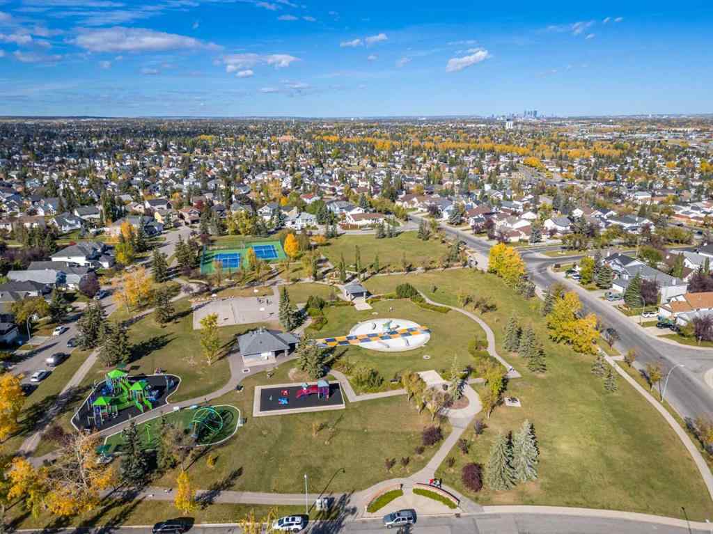 MLS® A2262192 - 147 Somervale Park SW in Somerset Calgary, Residential