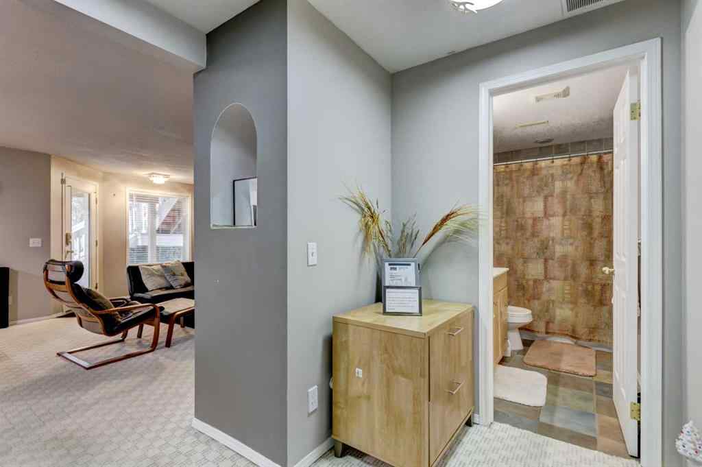 MLS® A2262194 - 1121 Sierra Morena Court SW in Signal Hill Calgary, Residential