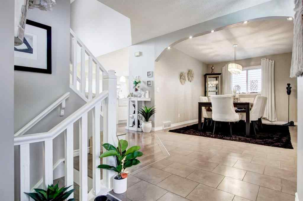 MLS® A2262194 - 1121 Sierra Morena Court SW in Signal Hill Calgary, Residential