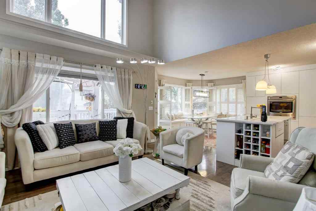 MLS® A2262194 - 1121 Sierra Morena Court SW in Signal Hill Calgary, Residential