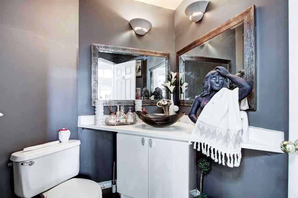 MLS® A2262194 - 1121 Sierra Morena Court SW in Signal Hill Calgary, Residential