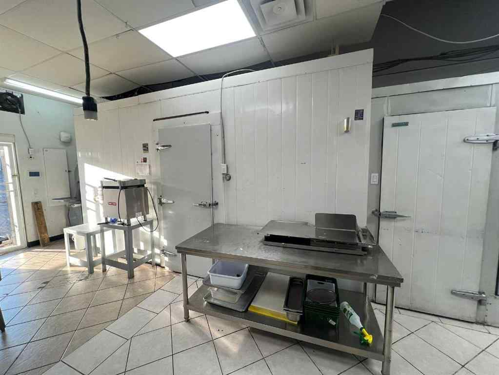 MLS® A2262196 - Unit #722 5075 Falconbridge Boulevard NE in Falconridge Calgary, Commercial