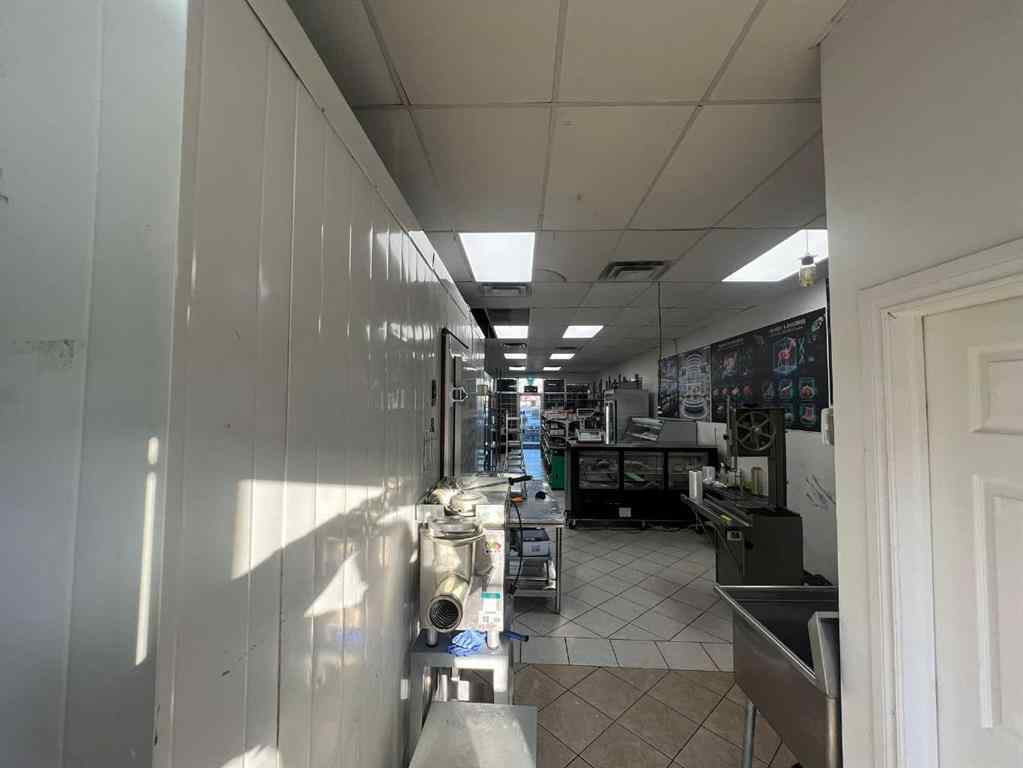 MLS® A2262196 - Unit #722 5075 Falconbridge Boulevard NE in Falconridge Calgary, Commercial