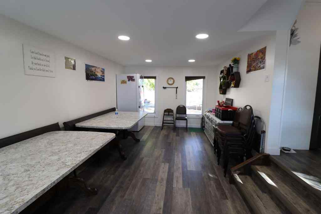 MLS® A2262198 - 4615 52 Ave   in NONE Taber, Residential