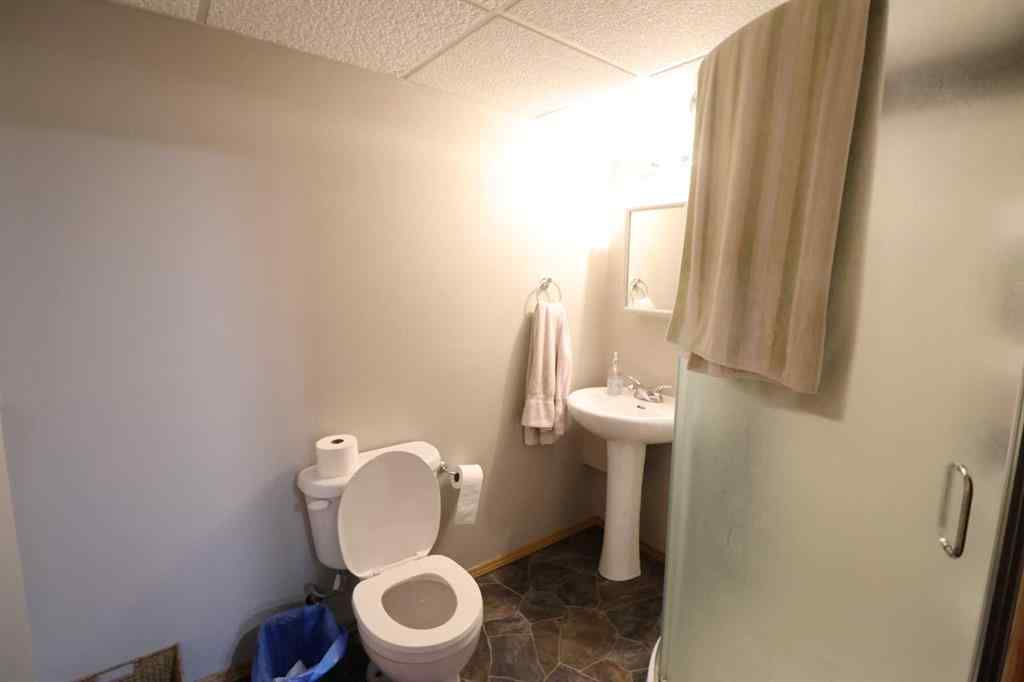 MLS® A2262198 - 4615 52 Ave   in NONE Taber, Residential