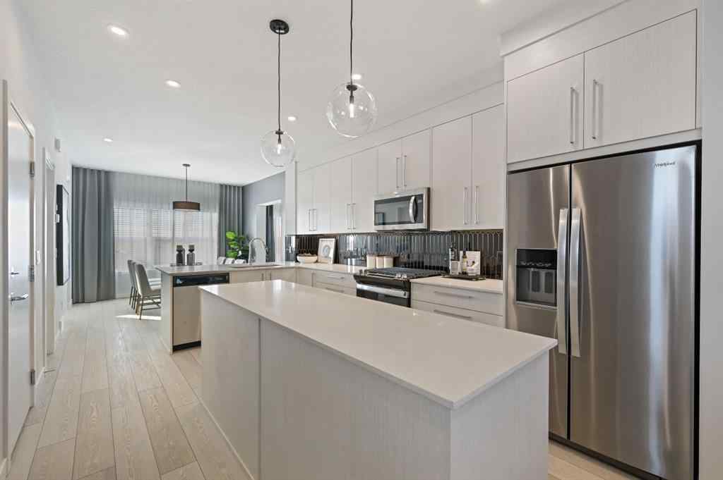 MLS® A2262200 - 130 Mallard Heath SE in Rangeview Calgary, Residential