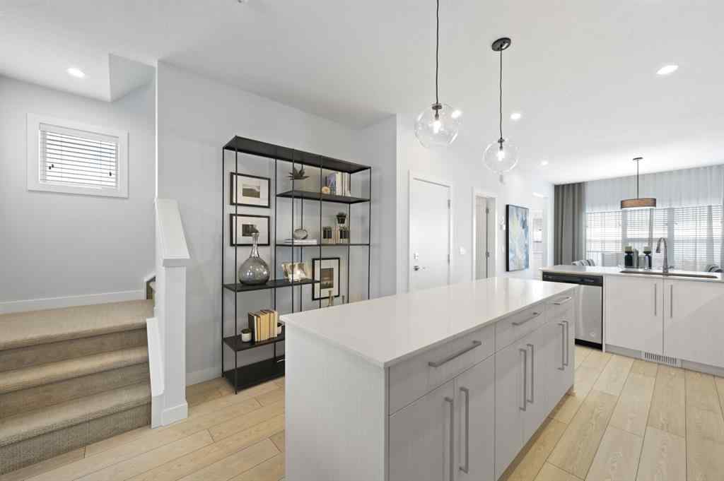 MLS® A2262200 - 130 Mallard Heath SE in Rangeview Calgary, Residential