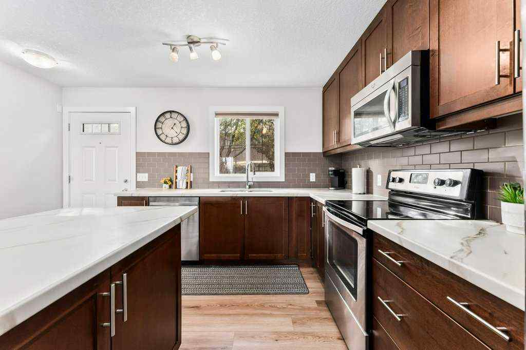 MLS® A2262201 - 86 Pantego Lane NW in Panorama Hills Calgary, Residential