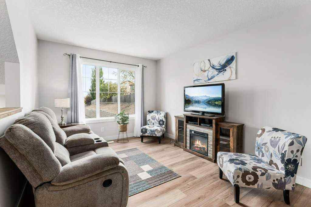 MLS® A2262201 - 86 Pantego Lane NW in Panorama Hills Calgary, Residential