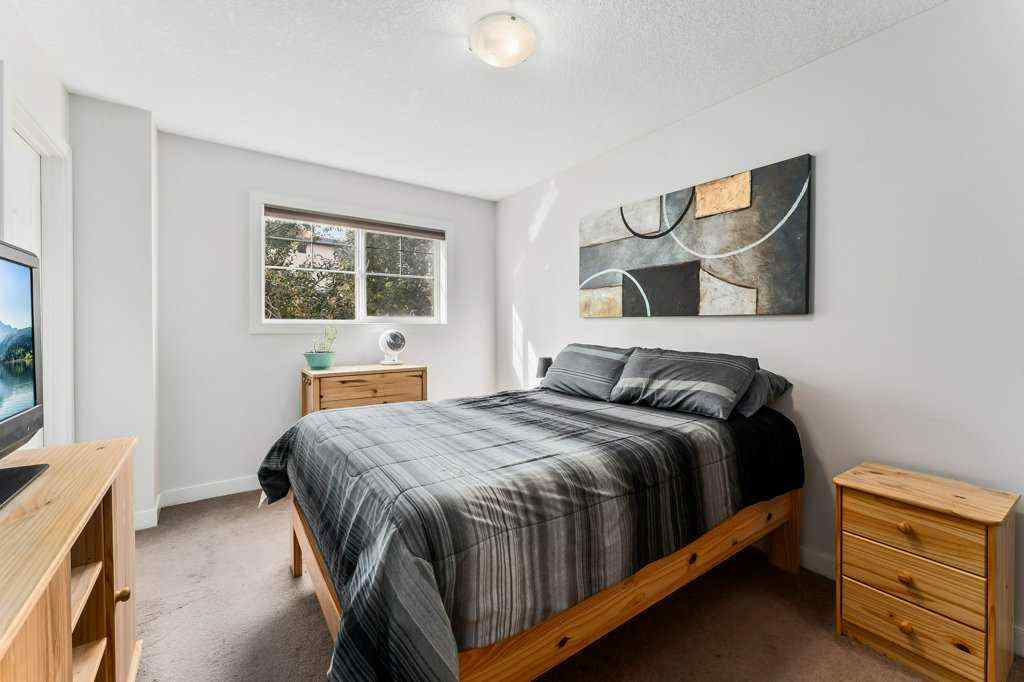 MLS® A2262201 - 86 Pantego Lane NW in Panorama Hills Calgary, Residential