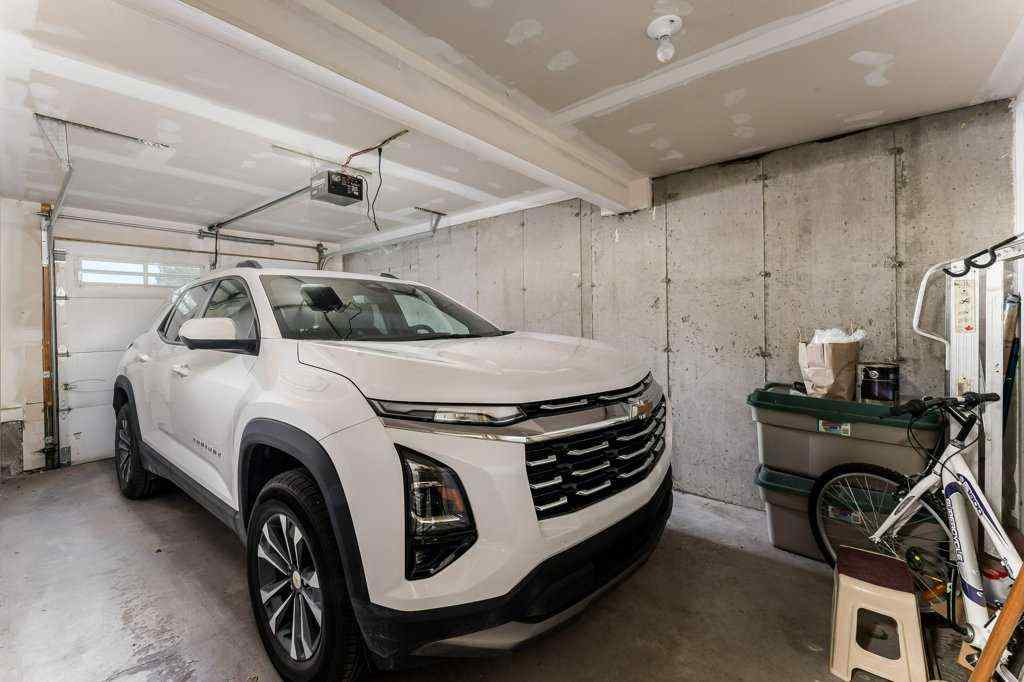 MLS® A2262201 - 86 Pantego Lane NW in Panorama Hills Calgary, Residential