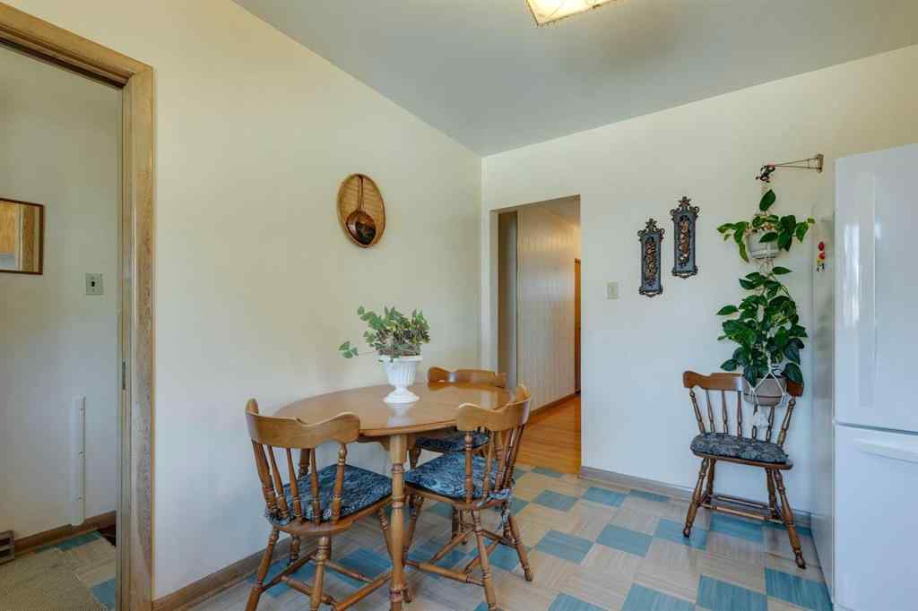 MLS® A2262202 - 4316 45 Street SW in Glamorgan Calgary, Residential