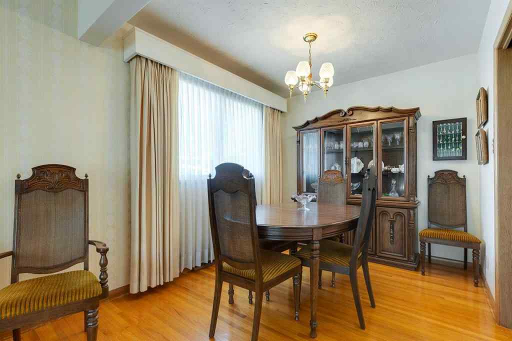 MLS® A2262202 - 4316 45 Street SW in Glamorgan Calgary, Residential