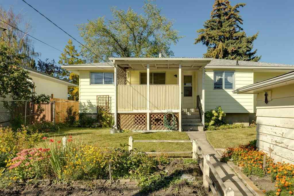 MLS® A2262202 - 4316 45 Street SW in Glamorgan Calgary, Residential