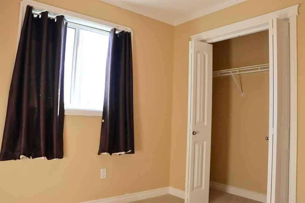 MLS® A2262204 - 5202 52A Avenue  in NONE Valleyview, Residential