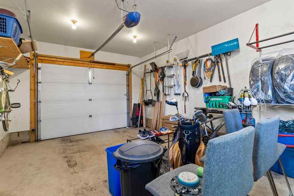 MLS® A2262205 - 2305 5 Avenue NW in West Hillhurst Calgary, Residential