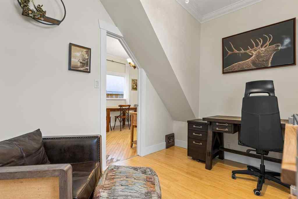 MLS® A2262205 - 2305 5 Avenue NW in West Hillhurst Calgary, Residential