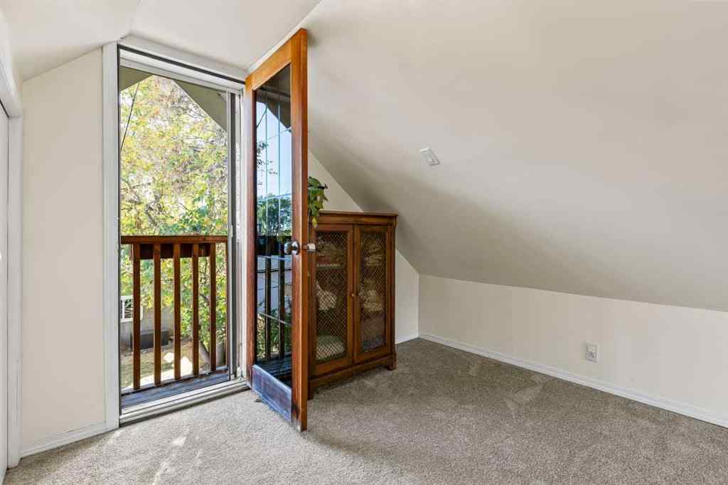 MLS® A2262205 - 2305 5 Avenue NW in West Hillhurst Calgary, Residential