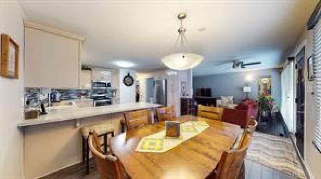 MLS® A2262212 - 211 3 Street NE in Riverside Medicine Hat, Residential