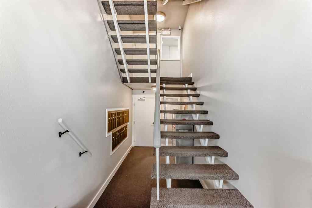 MLS® A2262216 - Unit #4A 80 Galbraith Drive SW in Glamorgan Calgary, Residential