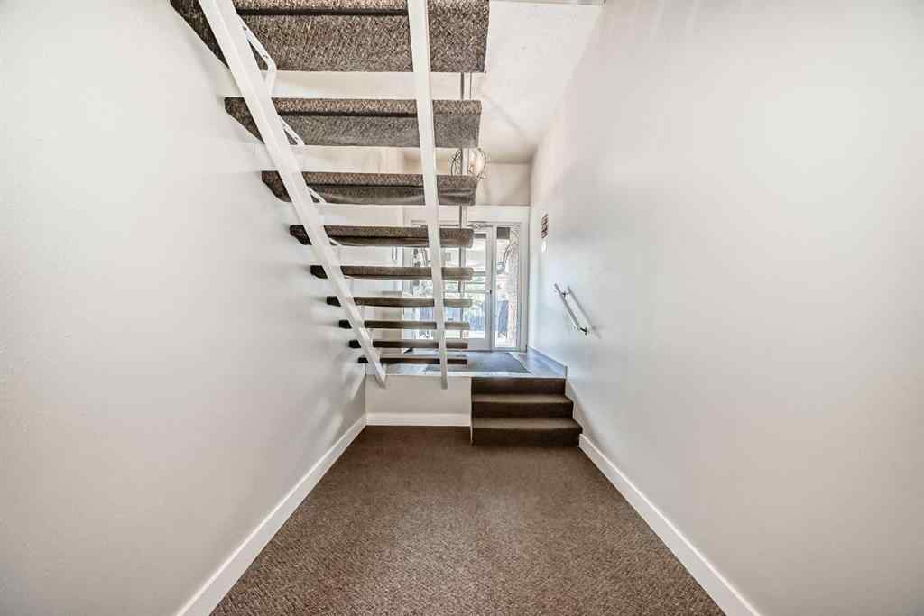 MLS® A2262216 - Unit #4A 80 Galbraith Drive SW in Glamorgan Calgary, Residential