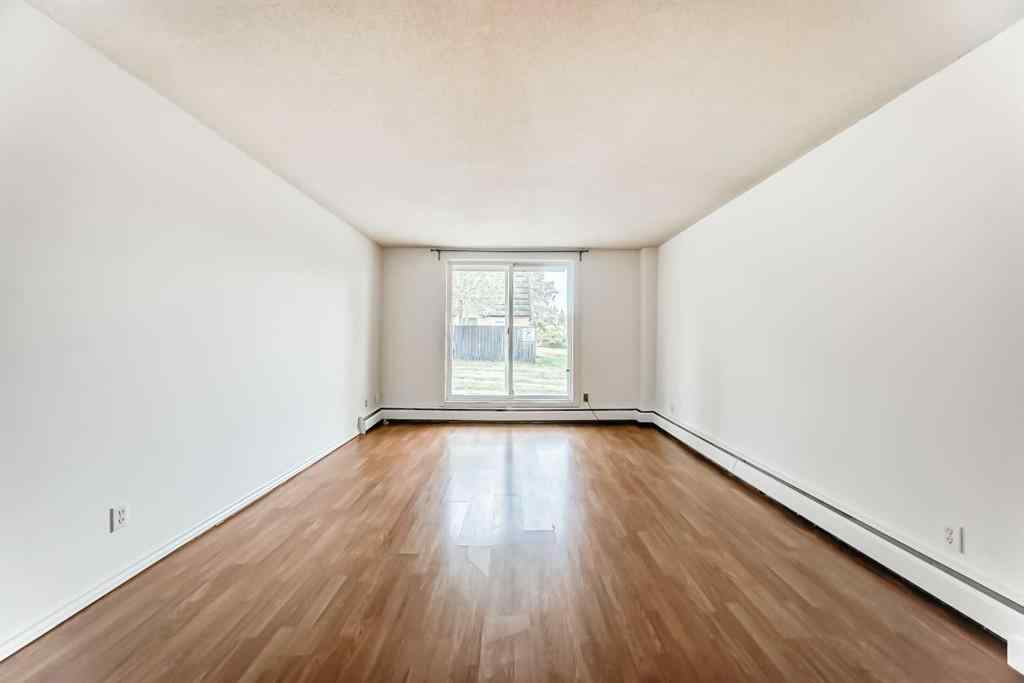 MLS® A2262216 - Unit #4A 80 Galbraith Drive SW in Glamorgan Calgary, Residential