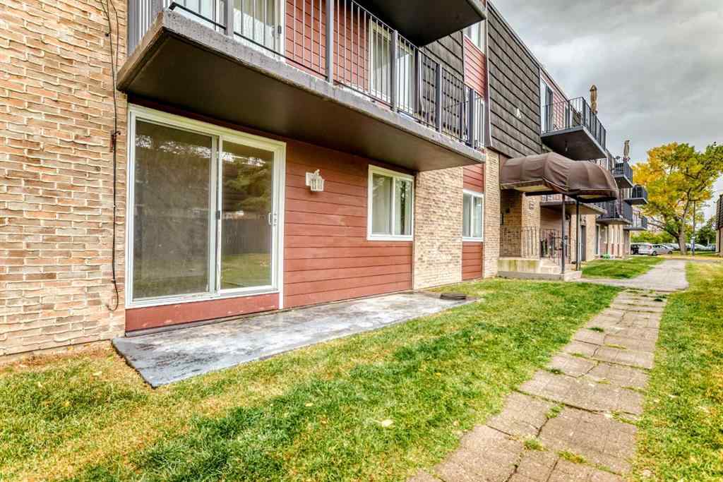 MLS® A2262216 - Unit #4A 80 Galbraith Drive SW in Glamorgan Calgary, Residential