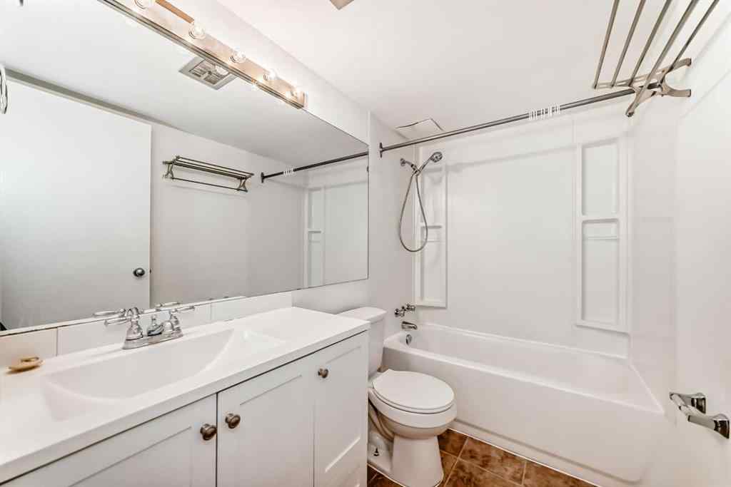 MLS® A2262216 - Unit #4A 80 Galbraith Drive SW in Glamorgan Calgary, Residential