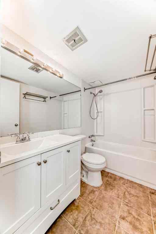 MLS® A2262216 - Unit #4A 80 Galbraith Drive SW in Glamorgan Calgary, Residential