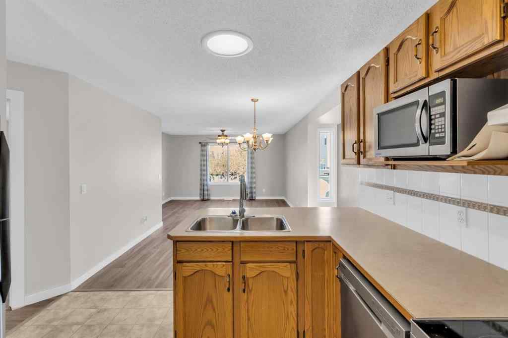 MLS® A2262218 - 110 West Creek Bay  in West Creek Chestermere, Residential
