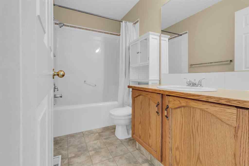 MLS® A2262218 - 110 West Creek Bay  in West Creek Chestermere, Residential