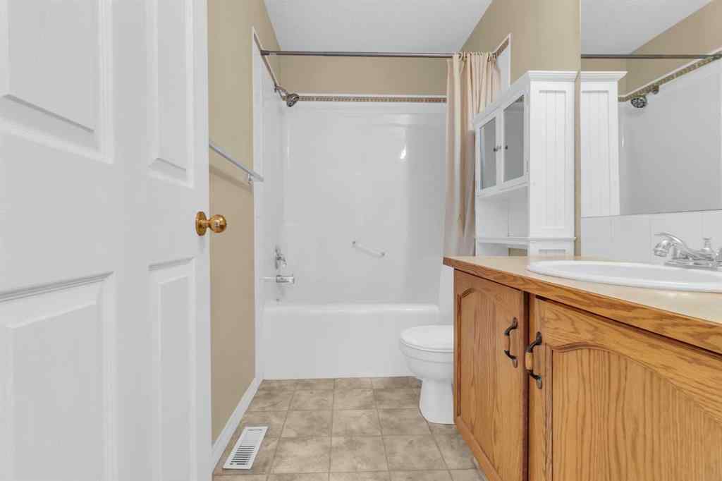 MLS® A2262218 - 110 West Creek Bay  in West Creek Chestermere, Residential