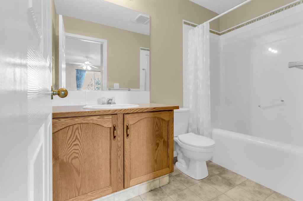 MLS® A2262218 - 110 West Creek Bay  in West Creek Chestermere, Residential