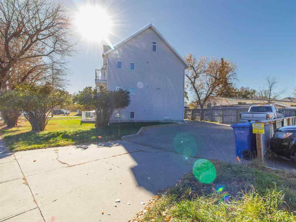 MLS® A2262219 - 3 Alberta Avenue  in Heritage Okotoks Okotoks, Commercial