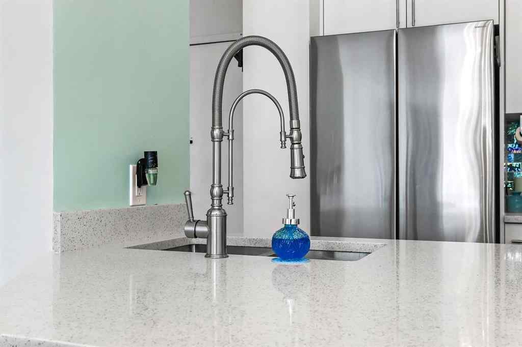 MLS® A2262221 - Unit #607 738 3 Avenue SW in Eau Claire Calgary, Residential