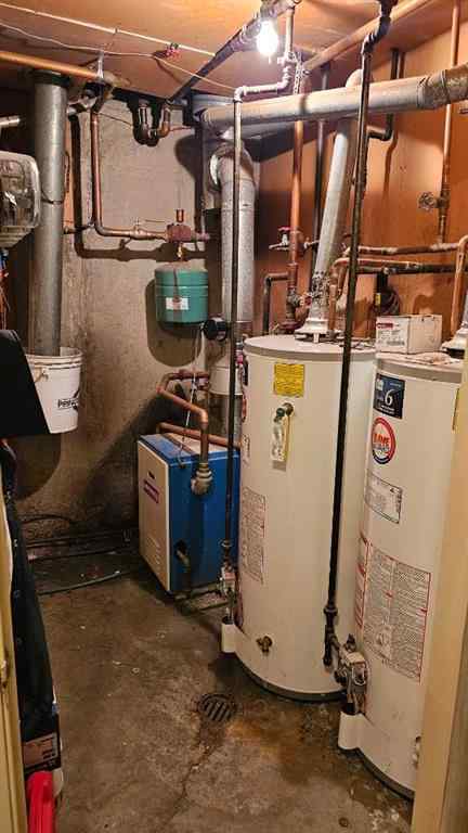 MLS® A2262222 - 5017 WINDSOR Avenue  in NONE Coronation, Multi-Family