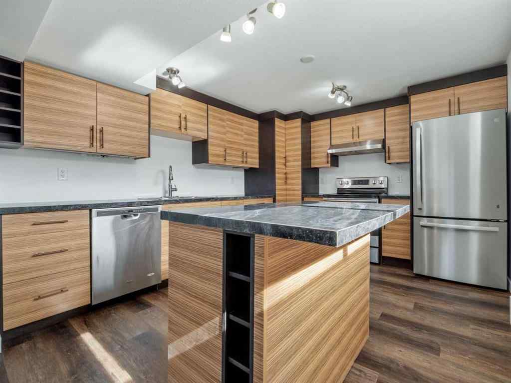 MLS® A2262228 - 2115 40 Street S in Redwood Lethbridge, Residential