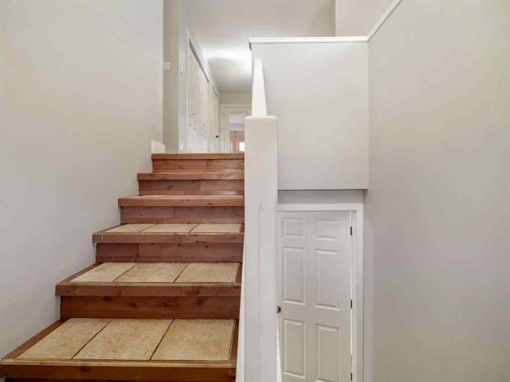 MLS® A2262228 - 2115 40 Street S in Redwood Lethbridge, Residential